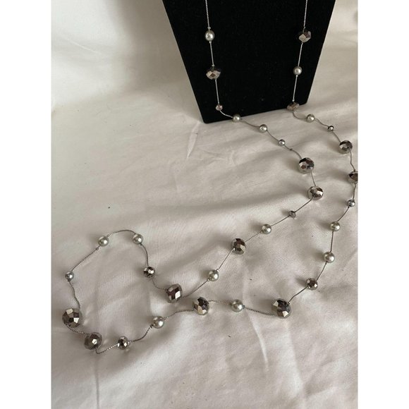 Beautiful long 60" long beaded necklace by VCLM - Picture 2 of 6